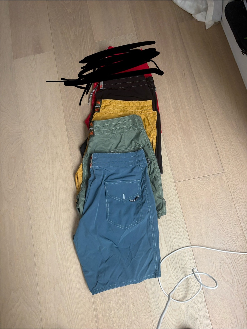 4 pairs of men’s Birdwell
Shorts